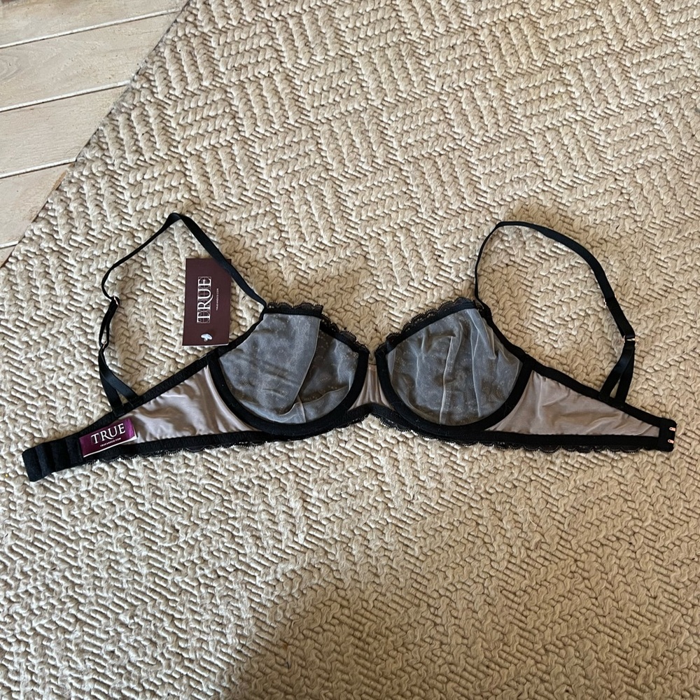 NWT True & Co Gramercy Balconette - 32D - Picture 8 of 11